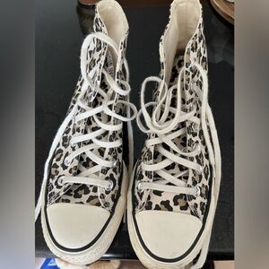 Converse Leopard Print